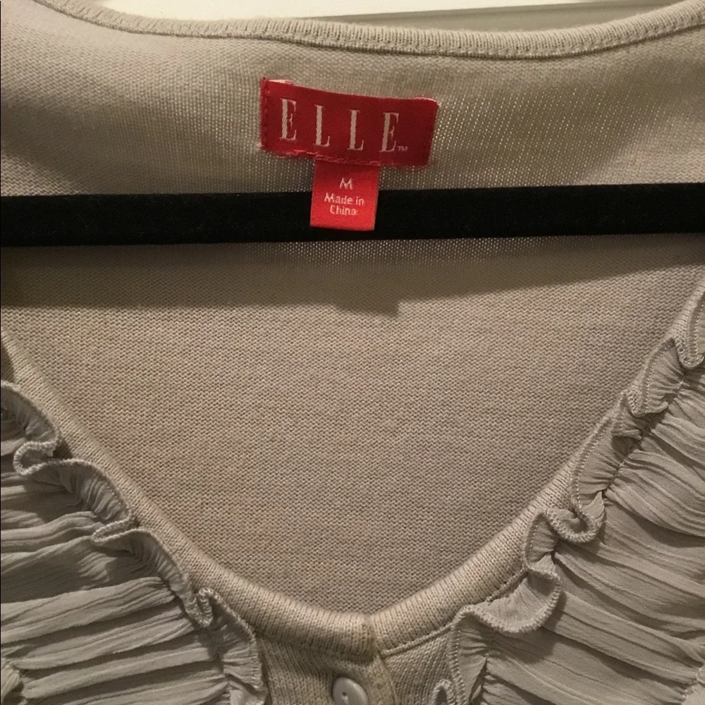 ELLE Cropped Ruffle Sweater - Picture 3 of 6